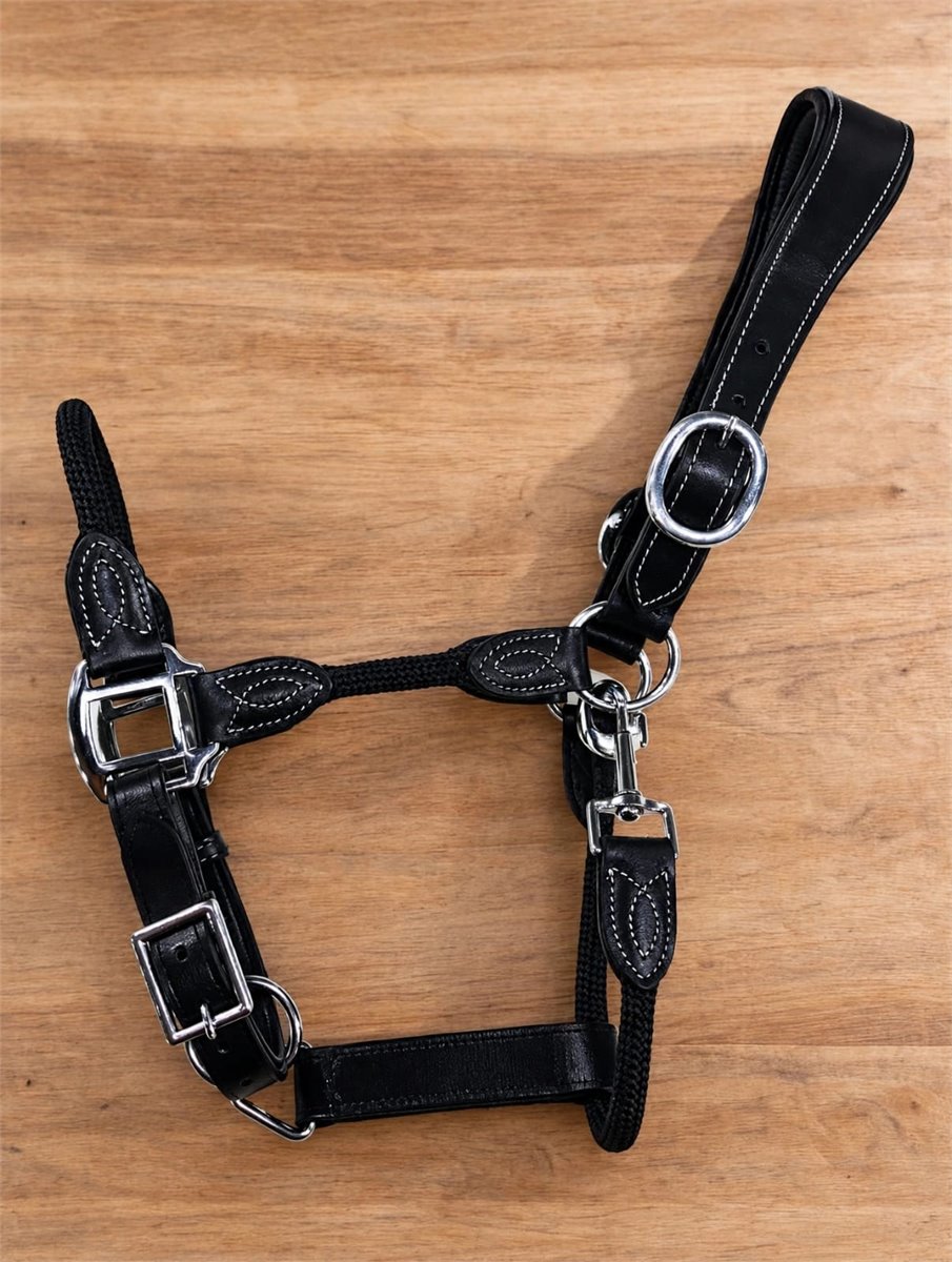Halter MH15A - Amaze Equestrian